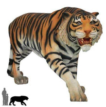 Load image into Gallery viewer, Life-Size Tiger Statue