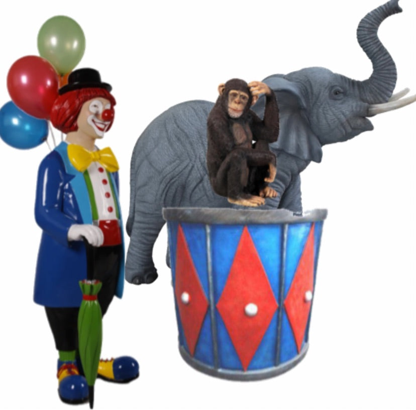 Life-Size Circus Clown Statue – PROPS LA